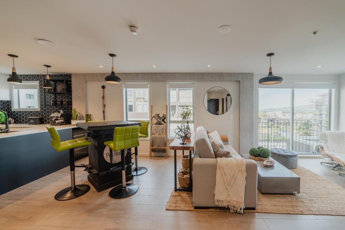 Penthouse Perfection - 2Br Elegance On Worcester St Κράισττσερτς Εξωτερικό φωτογραφία